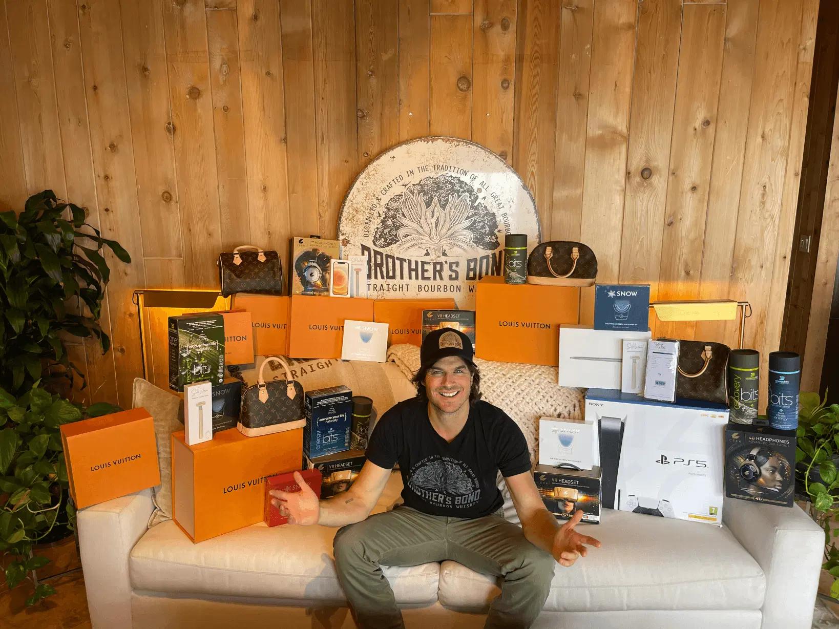 Ian Somerhalder with campaign prizes